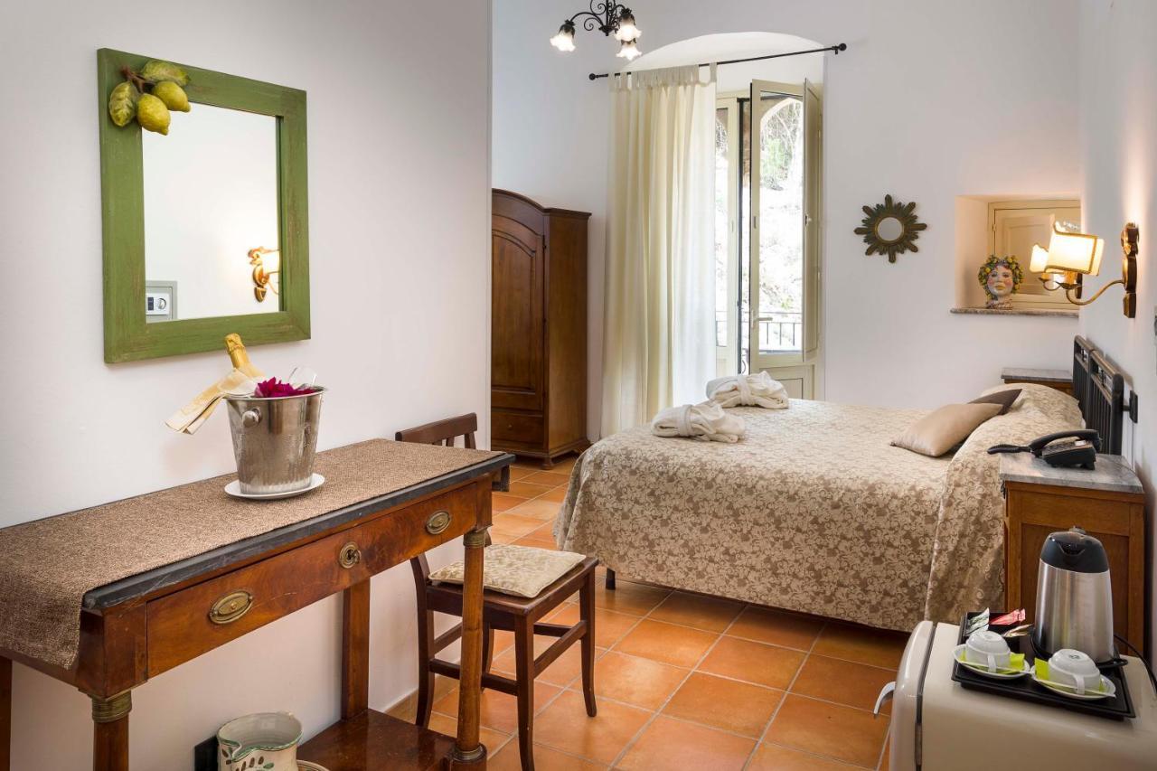 Hotel Bel Soggiorno Ταορμίνα Εξωτερικό φωτογραφία